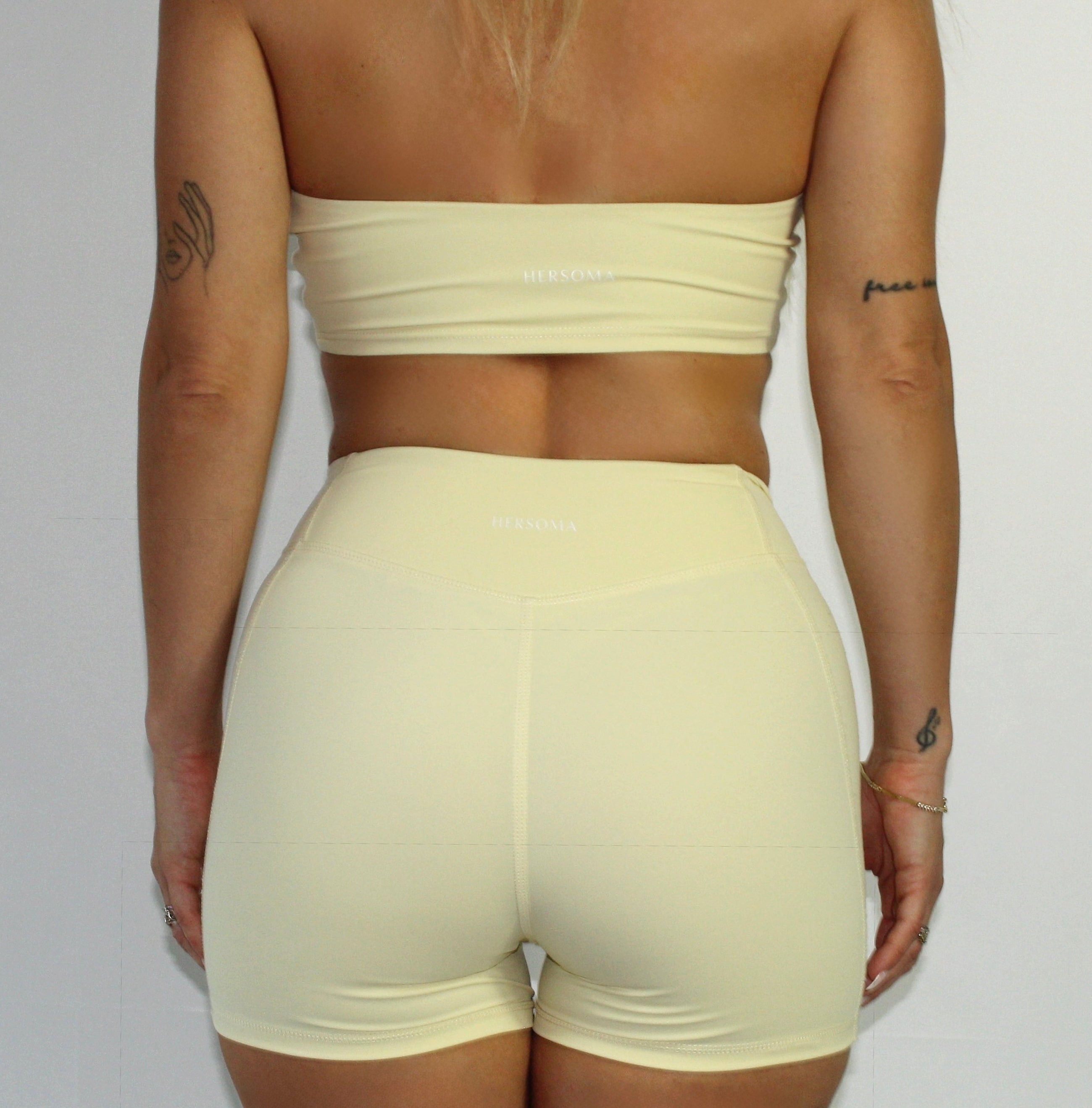 SoftEra™ - Ruched V-Frond Shorts in Butter Yellow
